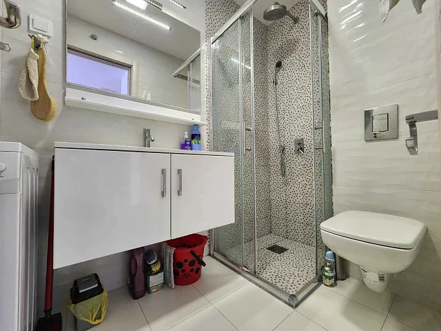 2-Zimmer-Wohnung, 46 m² in Bečići mit Meerblick